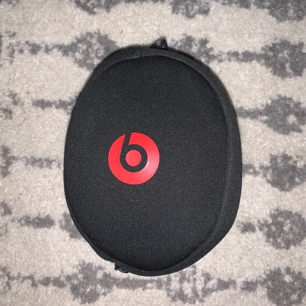 Beats Solo 2 Wired Headphones
